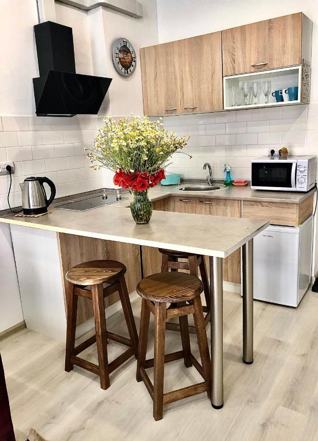 Sмарт Студія З Терасою !! Іванова 35 Youjne Extérieur photo