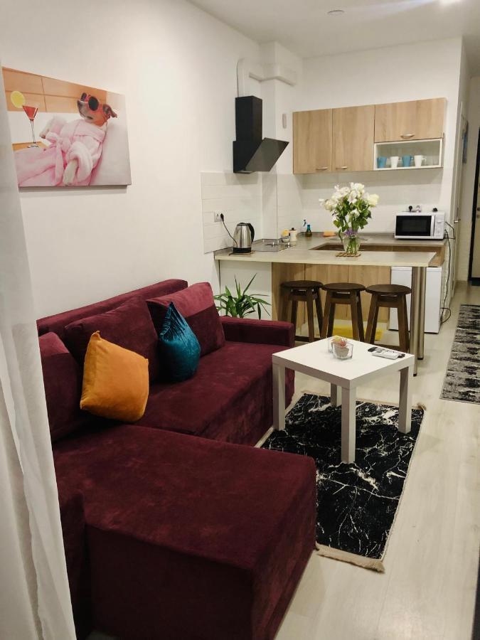 Sмарт Студія З Терасою !! Іванова 35 Youjne Extérieur photo